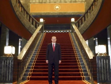 Τώρα ο Ερντογάν απειλεί να εισβάλλει και στην πόλη Σιντζάρ του Ιράκ